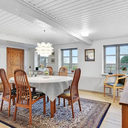 Casa vacanze Awesome In With Wifi Haderslev