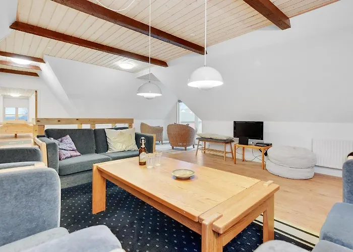 Awesome In With Wifi בית נופש *